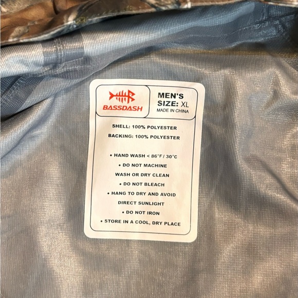 COPY - Bassdash Mens Fishing Jacket Size XL - Picture 8 of 10
